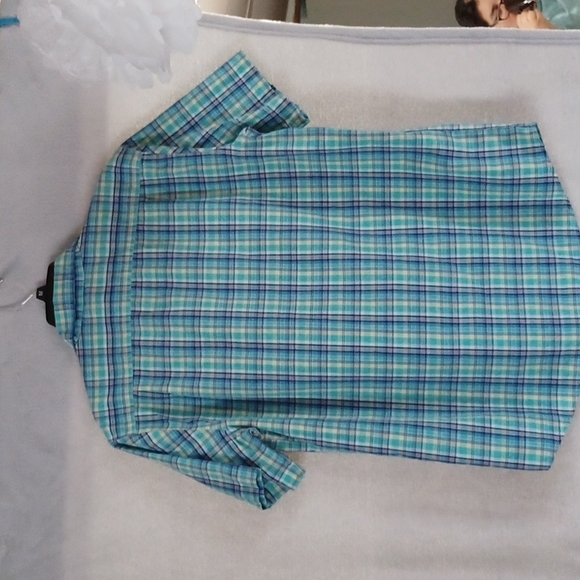 Chaps Men's Blue Green Plaid Custom Fit Short Sleeve Button Up Shirt Size L/G. - Picture 3 of 9